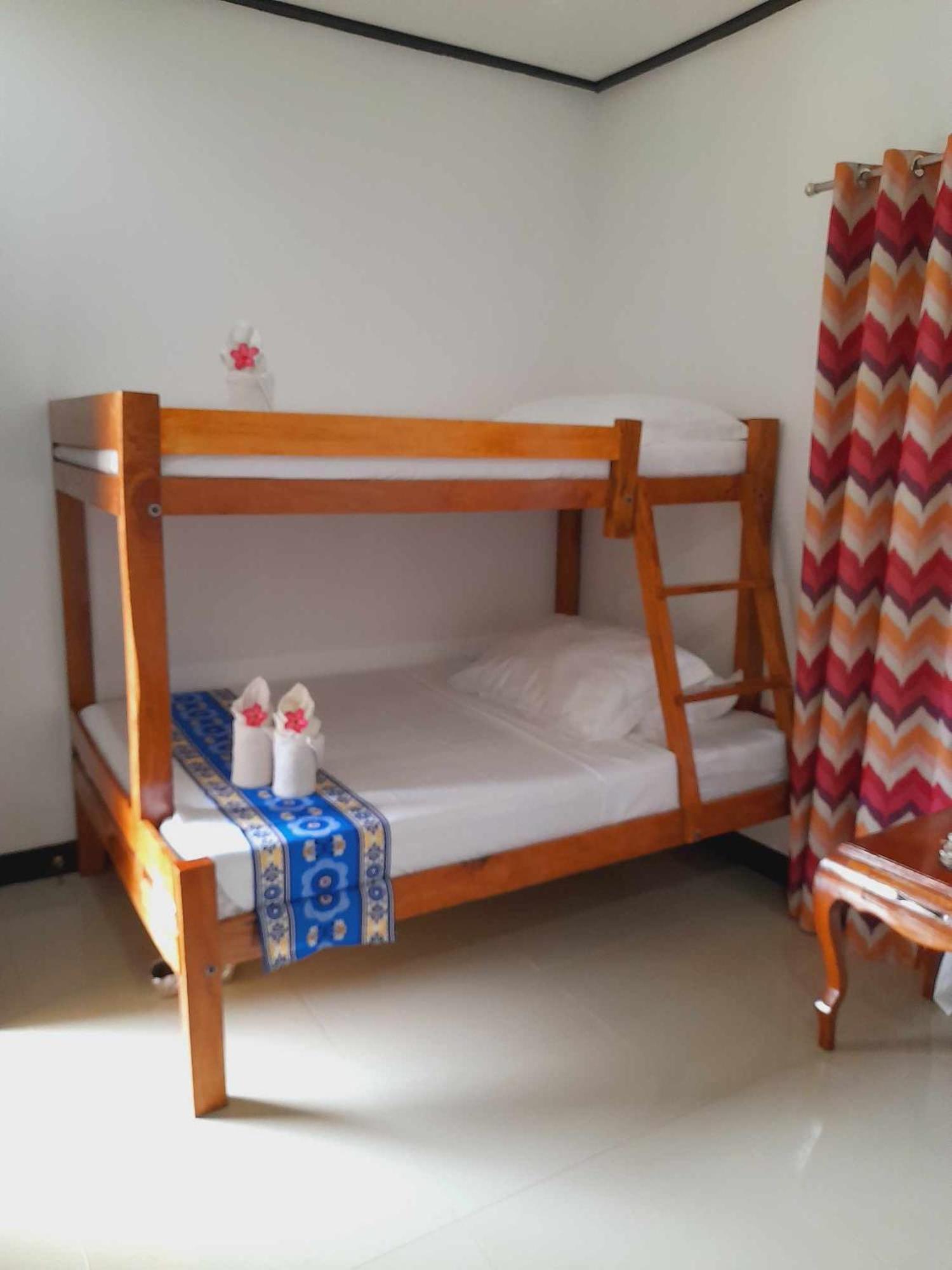 El Taraw Bed & Breakfast Puerto Princesa Exterior photo